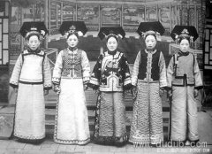 <b>清朝皇帝的妃子们</b>