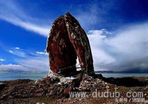 西藏纳木错湖的凄美传说
